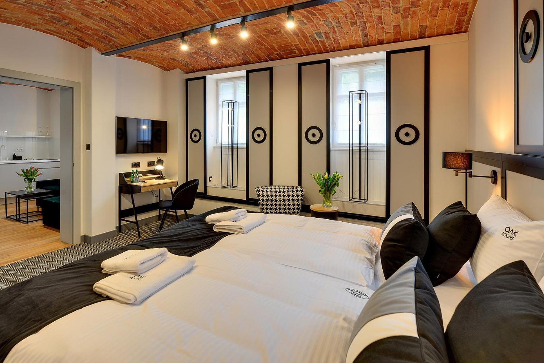 Oak Rooms Oborniki Slaskie Экстерьер фото